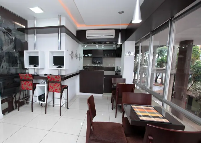 Hotel Obino Bage